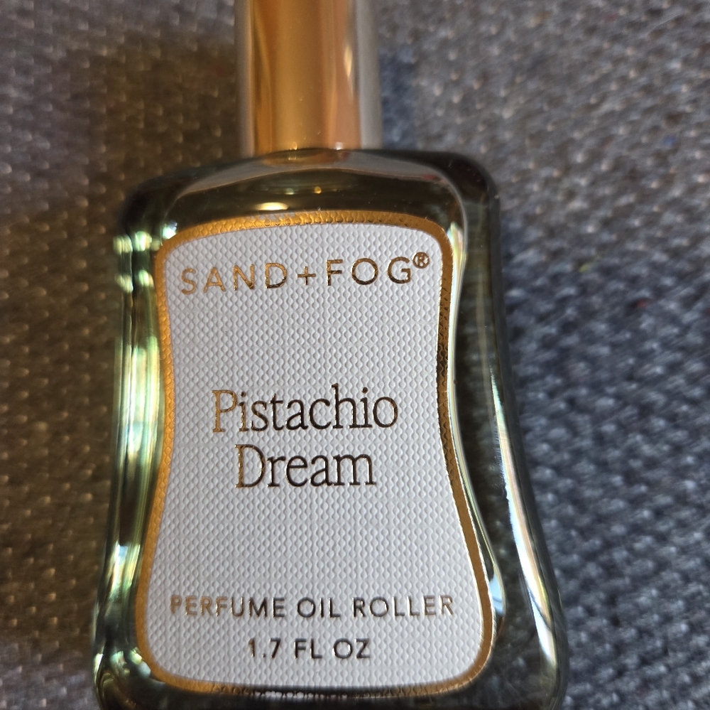 Sand And Fog Pistachio Dream Perfume Oil Roller